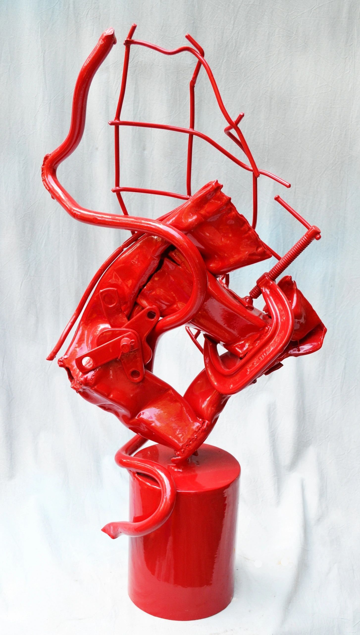 Entangled, metal sculpture by Brian Kirk